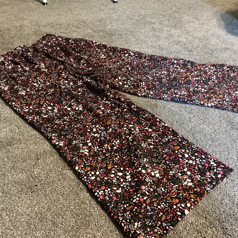 Floral Drawstring Crop Pants-Size M